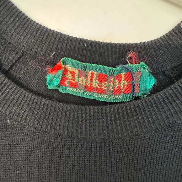 Vintage 100% Pure Virgin Wool Sweater - Picture 6 of 9